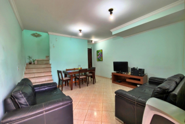 LINDO Sobrado à venda no Bairro do Jardim Vista Linda na Rua Venceslau Gomes da Silva