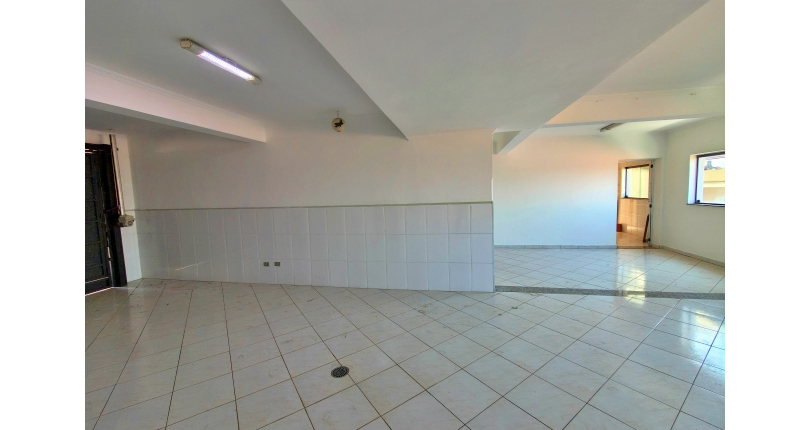 Linda Casa à venda no Bairro da Chácara Inglesa na Rua Cordovil Fernandes Lopes