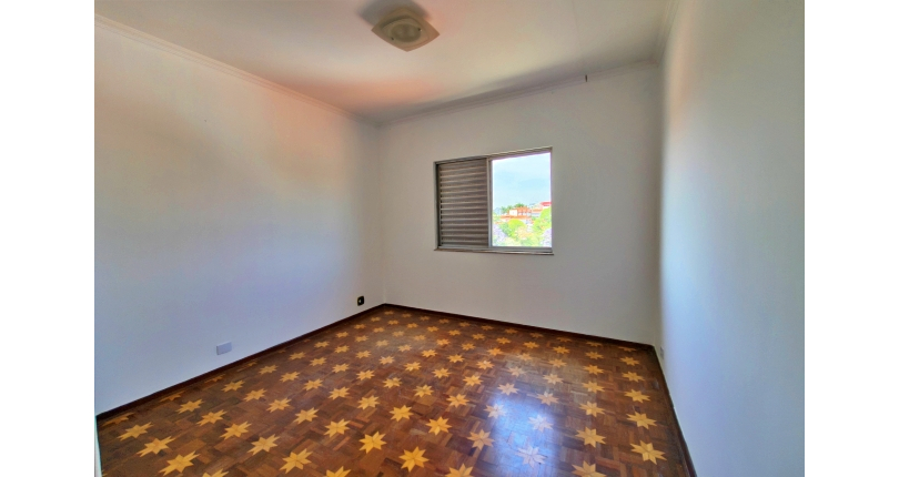 Linda Casa à venda no Bairro da Chácara Inglesa na Rua Cordovil Fernandes Lopes