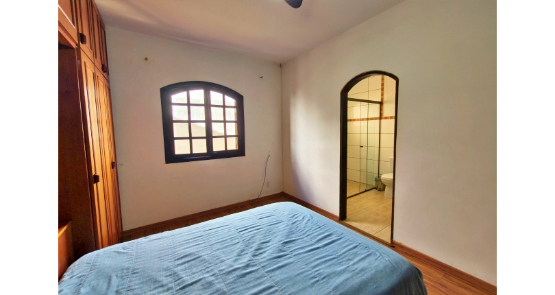 Lindo Sobrado à venda no Bairro do Jardim São José (Zona Norte) na Rua Doutor João Toniolo