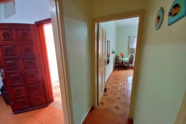 Ótima Casa Térrea à venda na Praia Grande no Bairro Caiçara na Avenida Lincoln