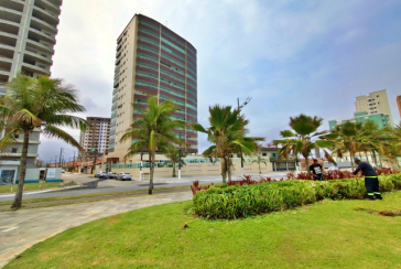 Ótima Casa Térrea à venda na Praia Grande no Bairro Caiçara na Avenida Lincoln