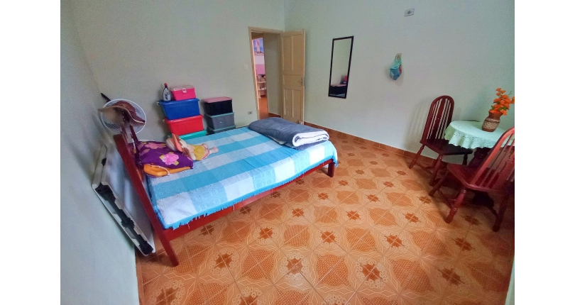 Ótima Casa Térrea à venda na Praia Grande no Bairro Caiçara na Avenida Lincoln