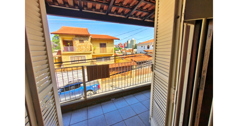 Sobrados à venda no Bairro da Chacara Inglesa na Rua Pompeu Sobrinho,