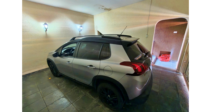 Sobrados à venda no Bairro da Chacara Inglesa na Rua Pompeu Sobrinho,