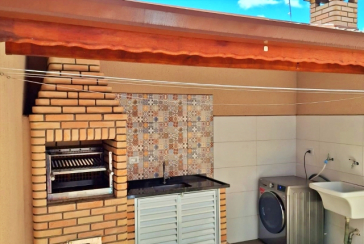 Lindo Sobrado à venda no Bairro do Jardim Regina na Rua Crispim Santos,