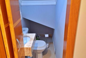 Lindo Sobrado à venda no Bairro do Jardim Regina na Rua Crispim Santos,