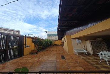  Casa à venda no Bairro da Chacara Inglesa na Rua Pompeu Sobrinho