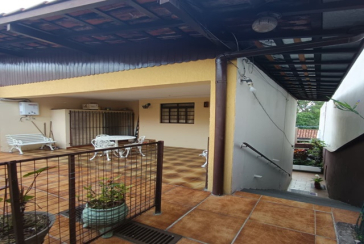  Casa à venda no Bairro da Chacara Inglesa na Rua Pompeu Sobrinho