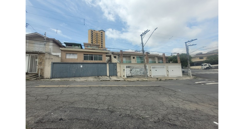  Terreno à venda no Bairro do Parque São Domingos na Rua Luís Piccoli,