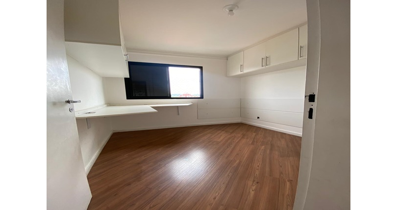 Apartamento à venda no Bairro do Conjunto Residencial Vista Verde na Rua Jose Carlos de Resende 92,