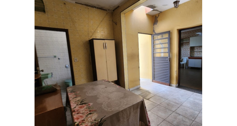 Oportunidade Única na Vila Jaguara! Casa Térrea 