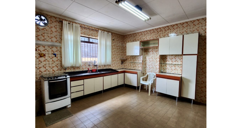 Oportunidade Única na Vila Jaguara! Casa Térrea 