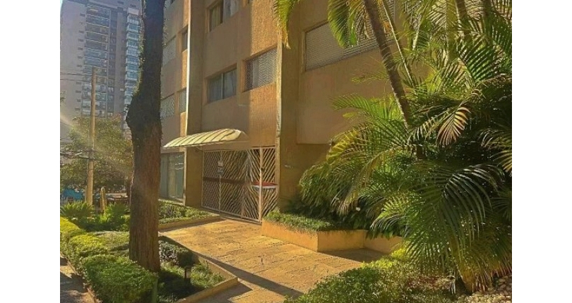 Belo Apartamento à venda nas Perdizes na Rua Caiubi 372