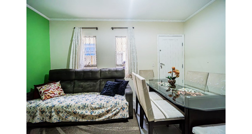 Sobrado à venda em Osasco no Bairro de Quitaúna na Avenida Marechal Edgar de Oliveira 350