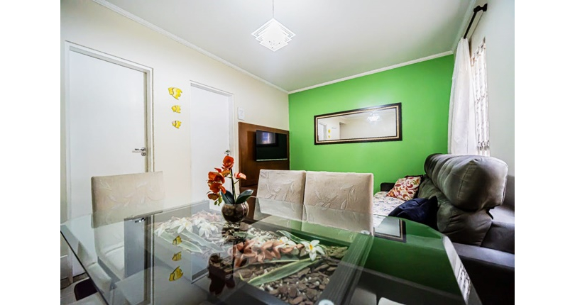 Sobrado à venda em Osasco no Bairro de Quitaúna na Avenida Marechal Edgar de Oliveira 350