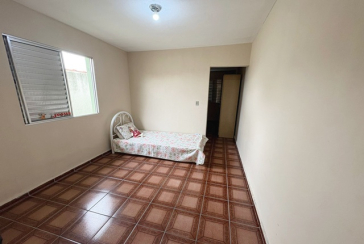 Casa Térrea à venda no Bairro da Vila Mangalot na Rua José Ataliba Ortiz