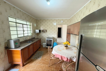 Casa Térrea à venda no Bairro da Vila Mangalot na Rua José Ataliba Ortiz