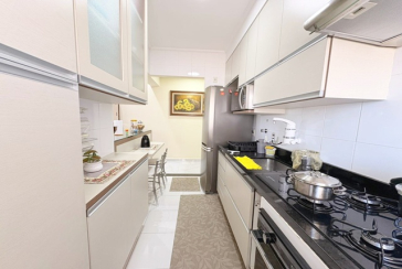 Belo Apartamento à venda no Bairro da Vila Mangalot na Rua Jose Ataliba Ortiz 985, no Condomínio Edifício Vista Verde