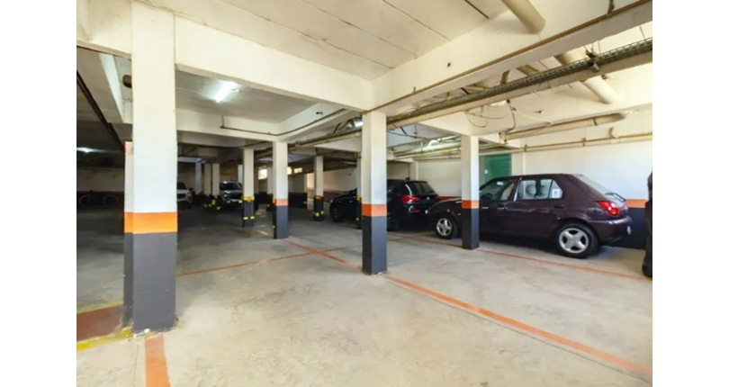 Lindo Sobrado à venda no Bairro da Vila Mangalot na Rua Jose Ataliba Ortiz 834,