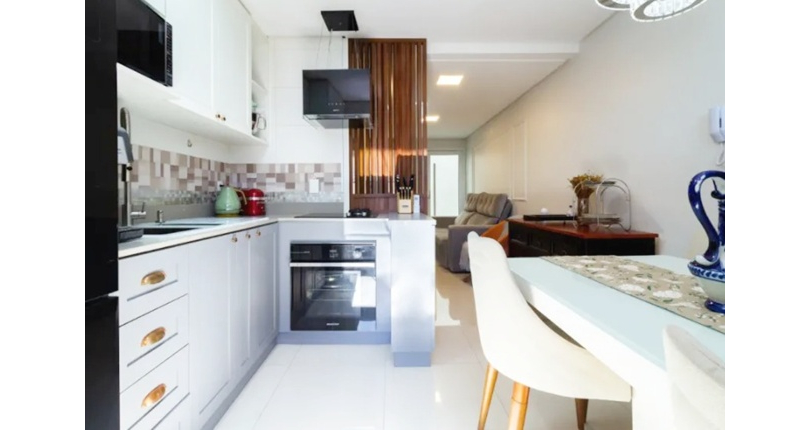 Lindo Sobrado à venda no Bairro da Vila Mangalot na Rua Jose Ataliba Ortiz 834,