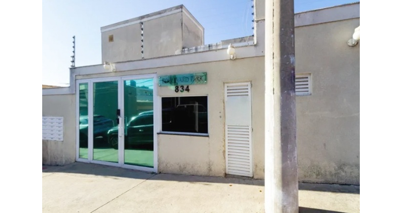 Lindo Sobrado à venda no Bairro da Vila Mangalot na Rua Jose Ataliba Ortiz 834,