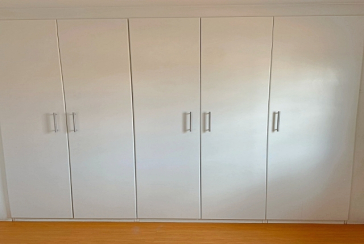 Sobrado à venda no Bairro do Jaraguá na Rua Jairo de Almeida 220