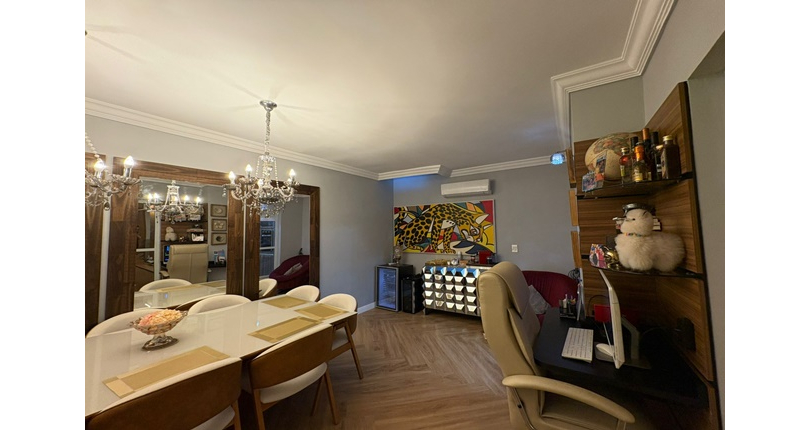 Sobrado à venda no Bairro do Conjunto Residencial Vista Verde na Rua Desembargador Plínio Novaes de Andrade