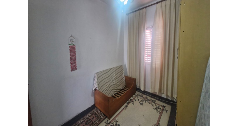 Sobrado à venda no Bairro do Jardim Marisa na Rua José Soeiro de Vaz,