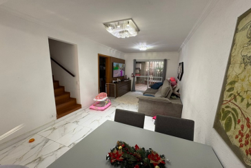 Ótimo Sobrado à venda no Bairro do Conjunto Residencial Vista Verde na Rua Desembargador Plínio Novaes de Andrade