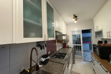 Ótimo Sobrado à venda no Bairro do Conjunto Residencial Vista Verde na Rua Desembargador Plínio Novaes de Andrade