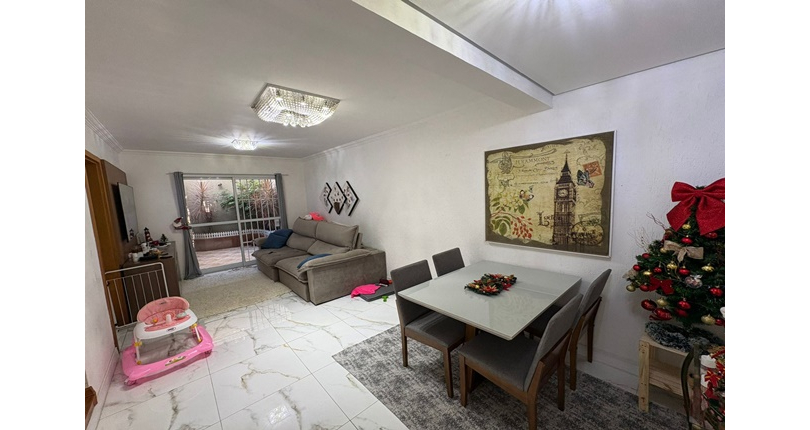 Ótimo Sobrado à venda no Bairro do Conjunto Residencial Vista Verde na Rua Desembargador Plínio Novaes de Andrade