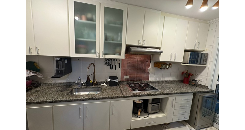 Ótimo Sobrado à venda no Bairro do Conjunto Residencial Vista Verde na Rua Desembargador Plínio Novaes de Andrade