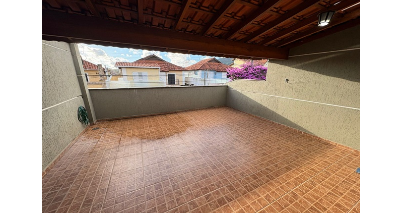 Ótimo Sobrado à venda no Bairro do Conjunto Residencial Vista Verde na Rua Desembargador Plínio Novaes de Andrade