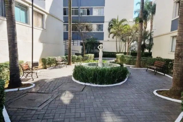 Apartamento Cobertura à venda no Bairro da Vila Zat na Rua Doutor Luís La Scala Júnior 174