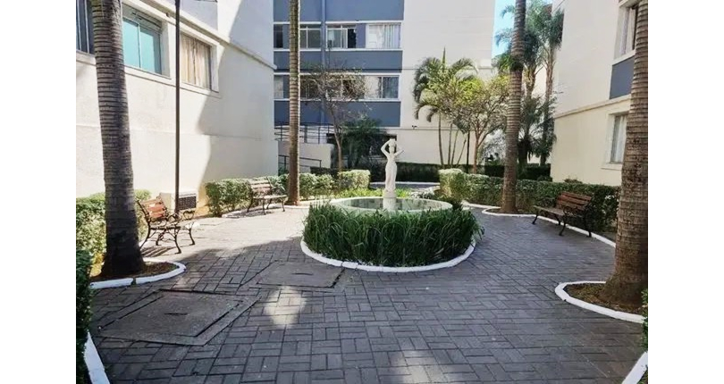 Apartamento Cobertura à venda no Bairro da Vila Zat na Rua Doutor Luís La Scala Júnior 174