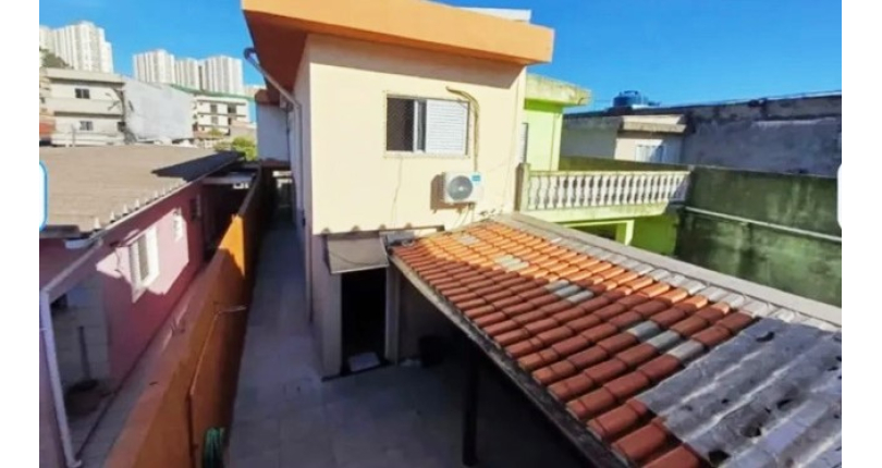 Sobrado à venda no Bairro do Jardim Pirituba na Rua Tufik Mereb