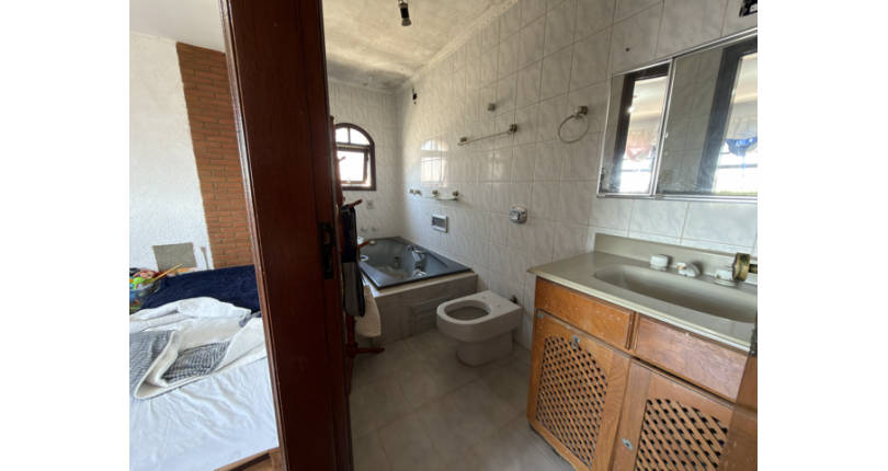 Terreno à venda no Bairro do Jaraguá na Rua Ana Luisa Moreira