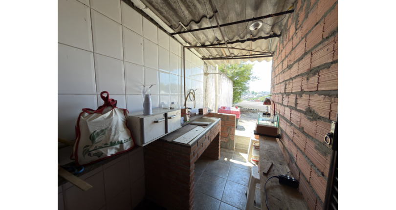 Terreno à venda no Bairro do Jaraguá na Rua Ana Luisa Moreira