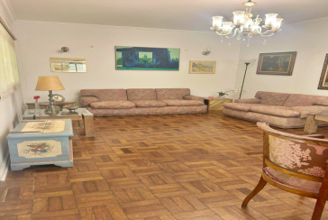 Sobrado à venda no Bairro do Jardim Paulistano na Rua Laerte Assunção,