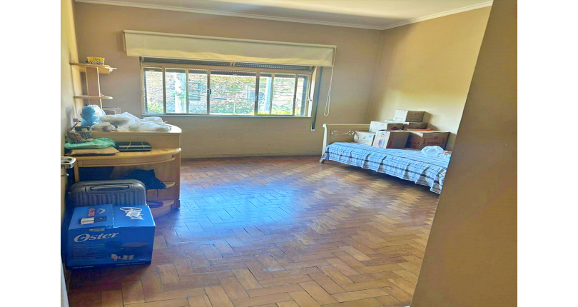 Sobrado à venda no Bairro do Jardim Paulistano na Rua Laerte Assunção,