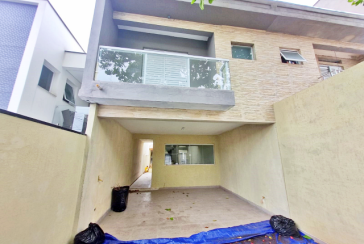 Sobrado à venda em construção no Bairro do Parque São Domingos 