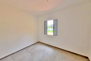 Sobrado à venda em construção no Bairro do Parque São Domingos 