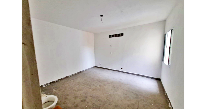 Sobrado à venda em construção no Bairro do Parque São Domingos 