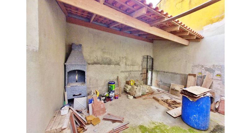 Sobrado à venda em construção no Bairro do Parque São Domingos 