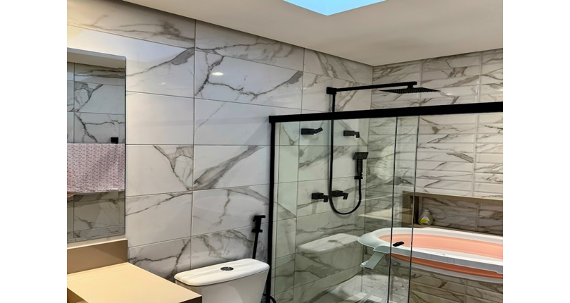 BELO Sobrado Alto Padrão à venda no Bairro do Parque São Domingos na Rua Professora Altina Maynardi de Araújo