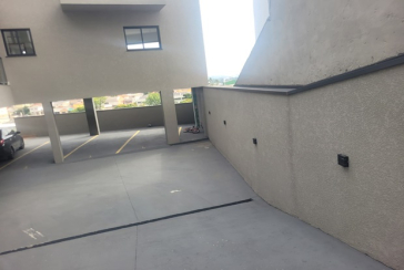 Sobrado novo à venda no Bairro do Parque São Domingos na Rua Doutor Odon Carlos de Figueiredo Ferraz 248