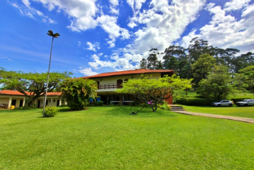 LINDA Casa à venda no Bairro do Chácara Jaraguá na Rua Rio Sapucaia do Sul