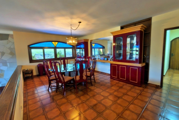 LINDA Casa à venda no Bairro do Chácara Jaraguá na Rua Rio Sapucaia do Sul