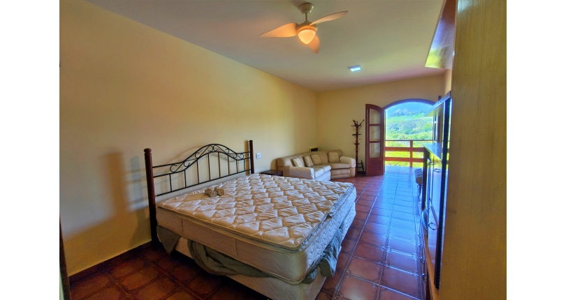 LINDA Casa à venda no Bairro do Chácara Jaraguá na Rua Rio Sapucaia do Sul